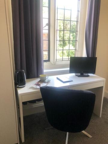 Mirfield Monastery B&B エクステリア 写真